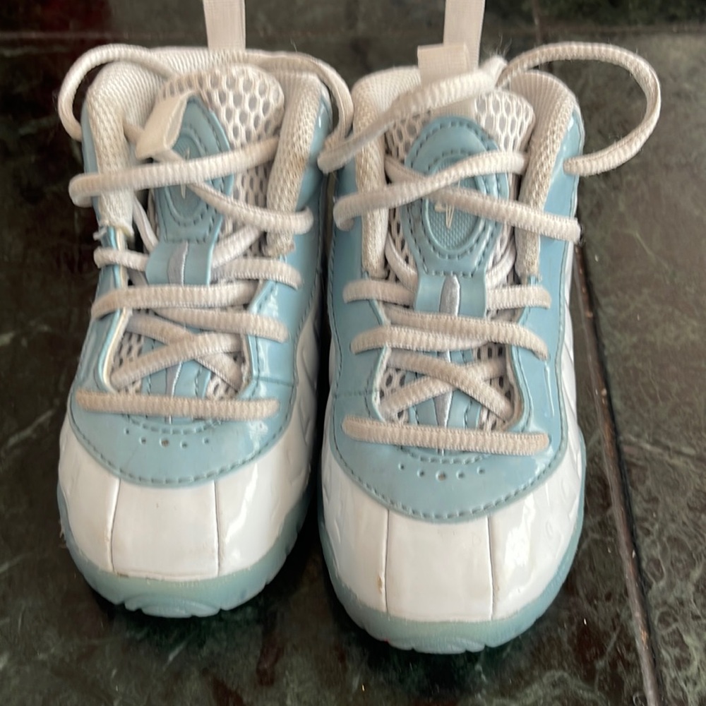 6c grey and baby blue foams